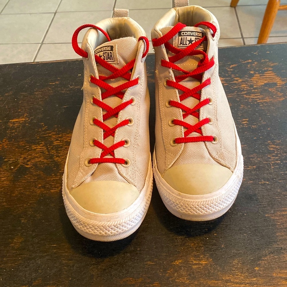 Men’s 11.5 converse. Very good condition